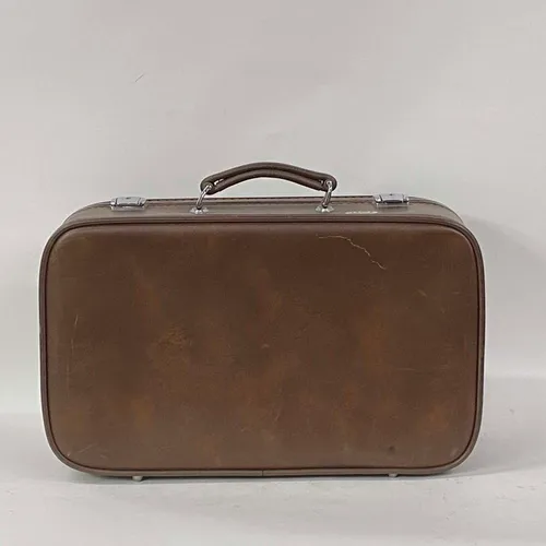 Brown Briefcase with Silver Latch - MO22271