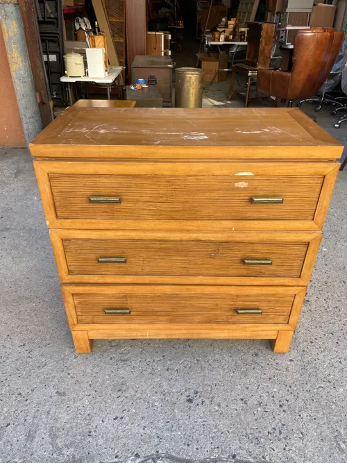 Light Wooden Dresser with 3 Drawers 