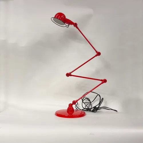 Red Metal Adjustable Desk Lamp - LI185