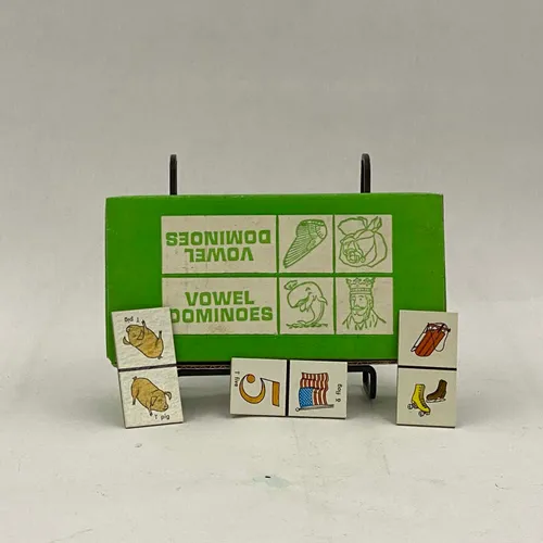 Vowel Dominoes - MOB254