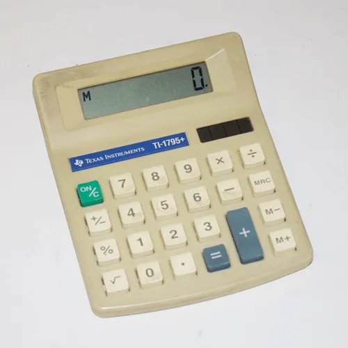 Vintage Texas Instrument White Calculator - KDA573