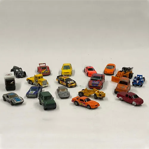 Small Toy Car Assortment 2 - MOB246