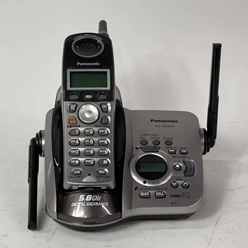 Silver Panasonic House Phone with Answering Machine - A810