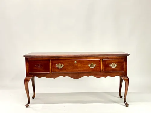 Mahogany Queen Anne 3-Drawer Sideboard