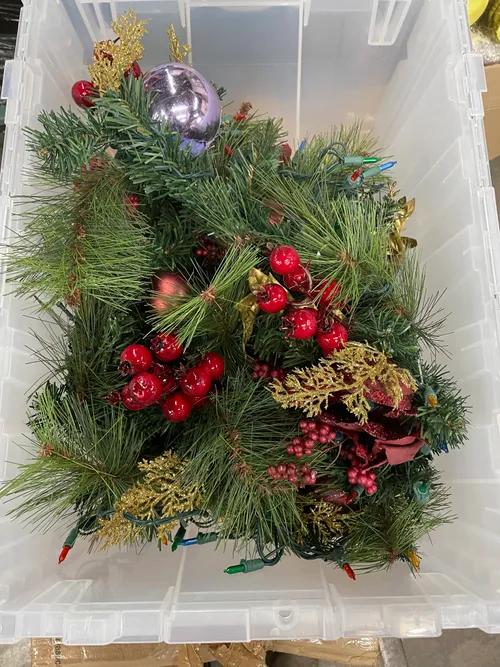 9' Gold and Red Ornament Garland