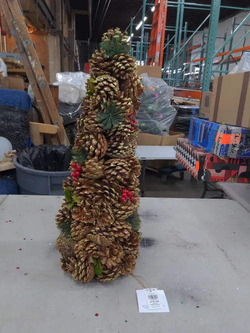 Pinecone & Holly Christmas Tabletop Tree