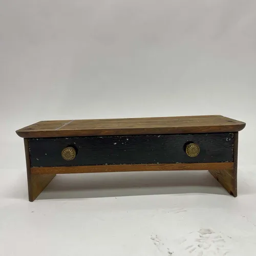 Wooden Shelf With Gold Nobs - DIB490