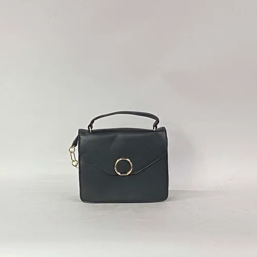 Black Leather Purse with Gold Accent - MO22289