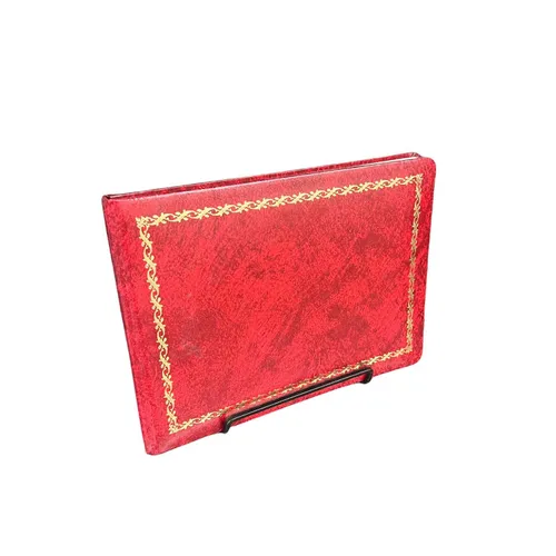 Marbled Red Photo Album - M20
