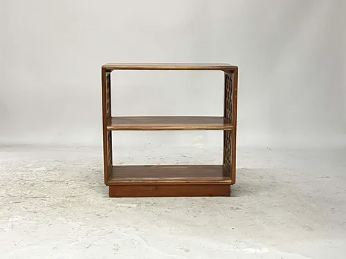 Oak 3-Tier Hexagon Pattern Bookshelf