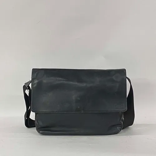 Black Leather Messenger Bag - MO22281