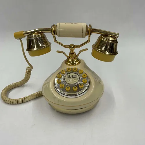 Vintage Off White Dial Phone - A852