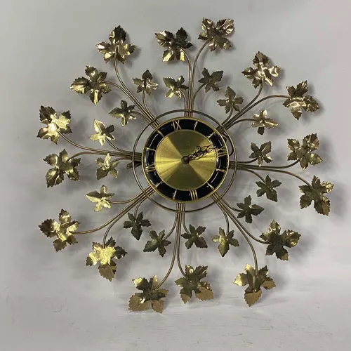 Vintage Mid-Century Brass Sunburst Foliage Wall Clock - A732