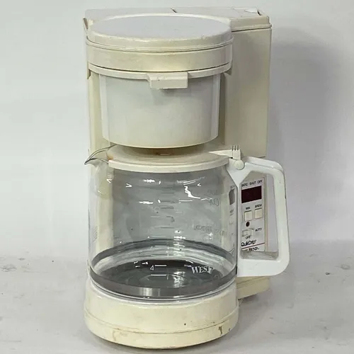 White West Bend Coffee Maker - KT109