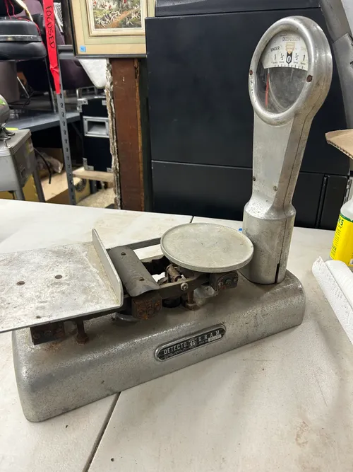 Vintage Detecto Gram Scale