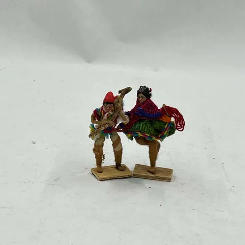 Peruvian Yarn Dolls - MOB290