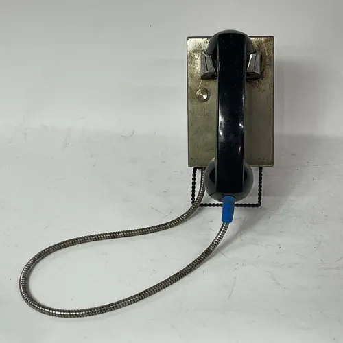 Two Way Retro Prison Phone - A812