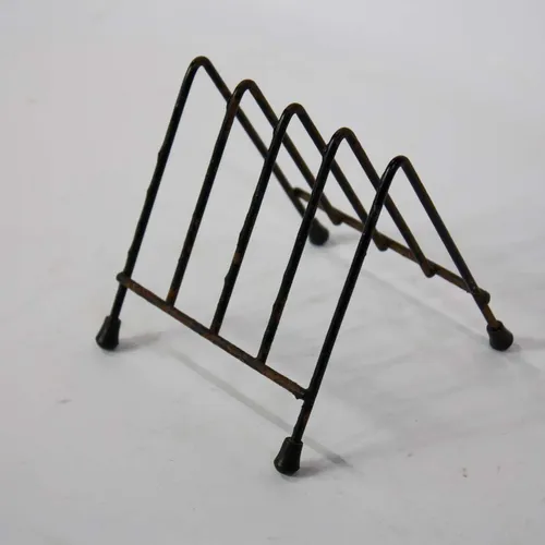 Black Metal Triangle File Holder - OFA585