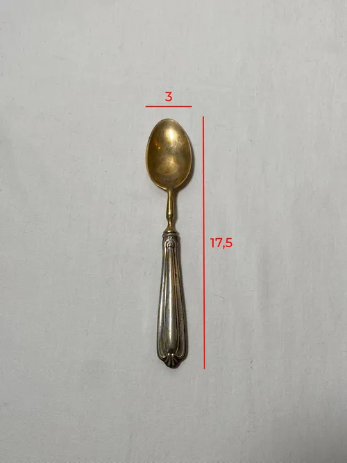 Cucchiaino dorato