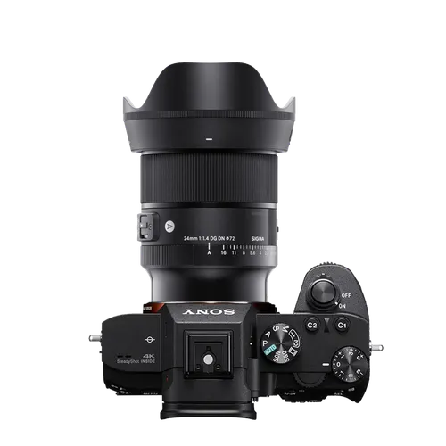 Sony A7III + 24mm Lens