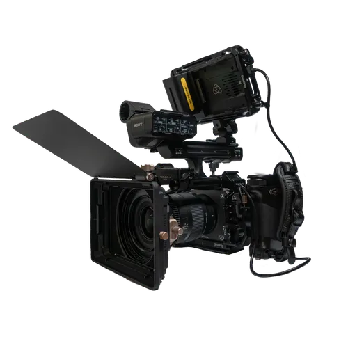 Sony FX3 Handheld Rig Package (with 16-28 lens)