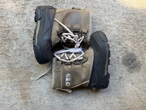 9T: Columbia, Duck boot in brown/grey