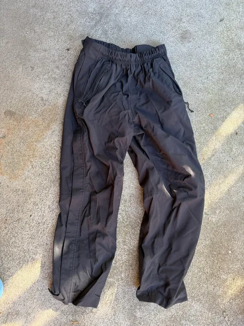 Adult Womens M: REI, Black