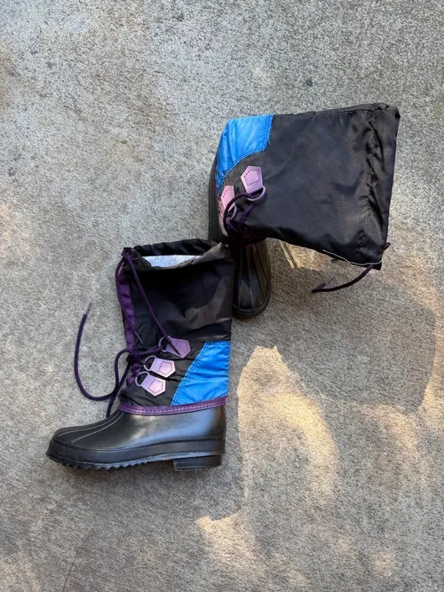 5T: Kid Connection, Purple and Black