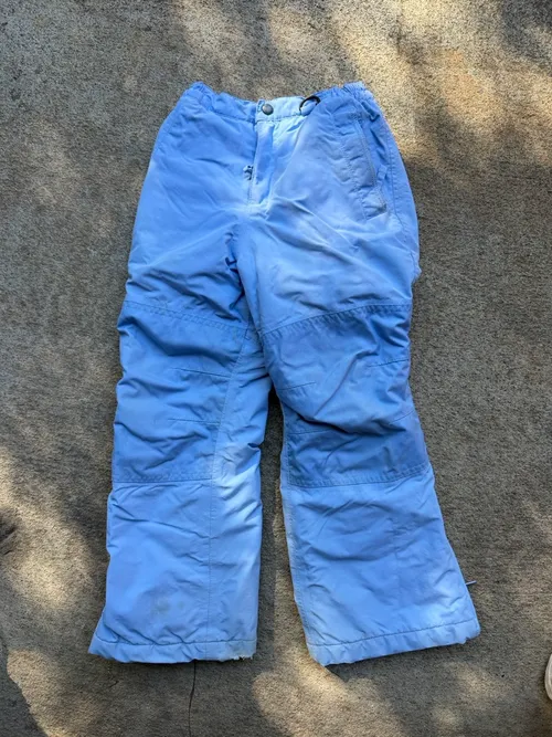 6T: Lands End, Light blue