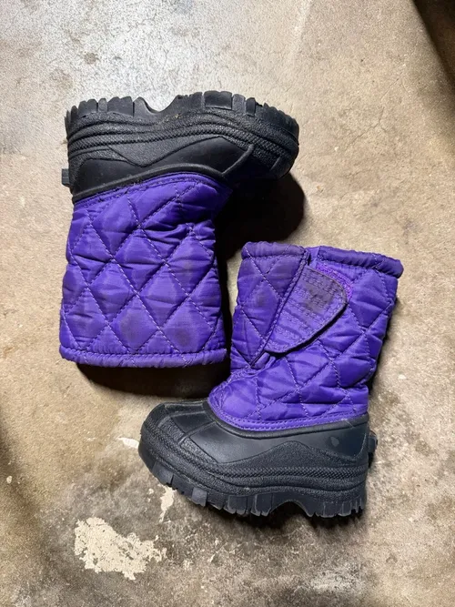 5T: Kid Connection, Purple and Black