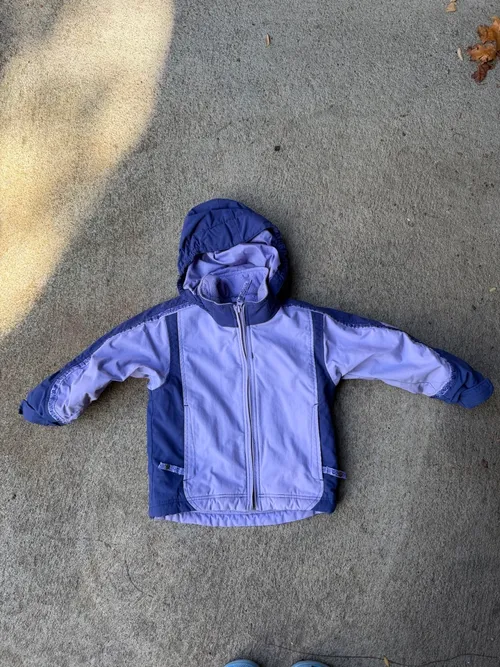 2T: REI, purple and violet