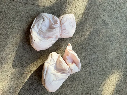 Infanct: , Soft pink