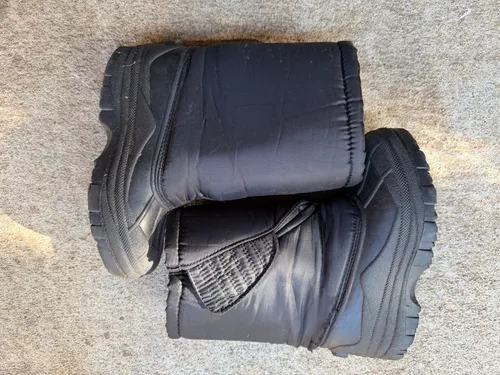 Kid 1: KidConnection, Black