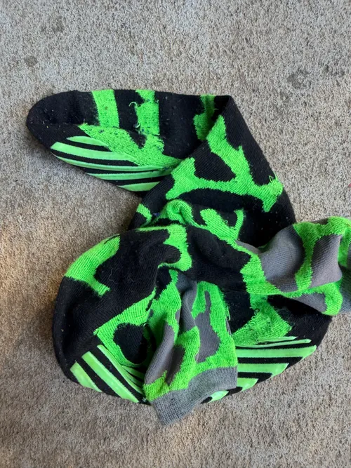 Youth: , Black and green