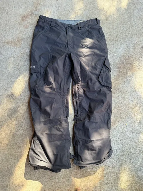 Adult L: Burton, Black