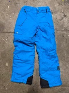 10/12T: Columbia (Bright blue)