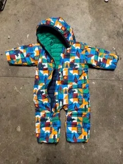 12-18M: Columbia (Animal + green/blue reversible)