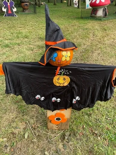 Spaventa passeri per eventi halloween e zucche 