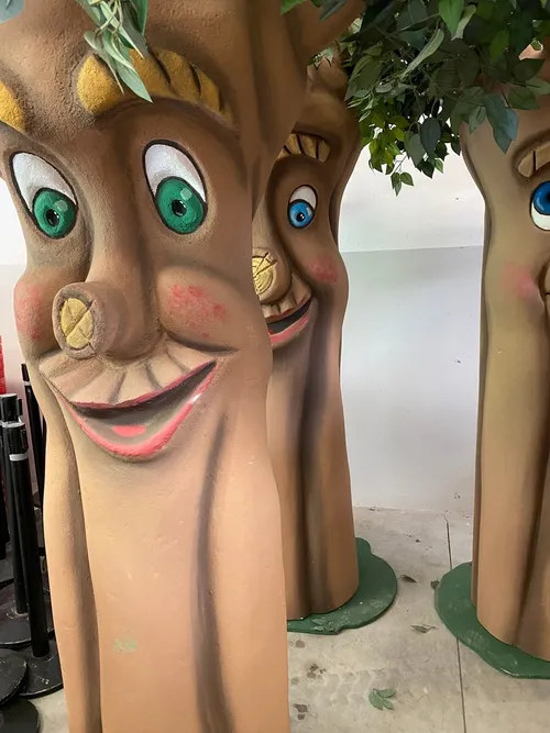 Noleggio allberi scenografici stile cartoon h 250 cm