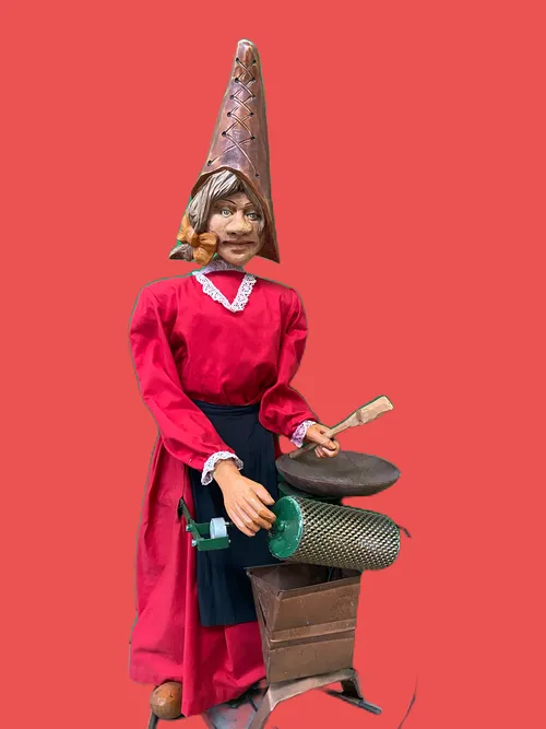 Noleggio Gnomo femmina in legno caldarroste H145