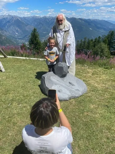 Animazione a tema Mago Merlino, pozioni e magie