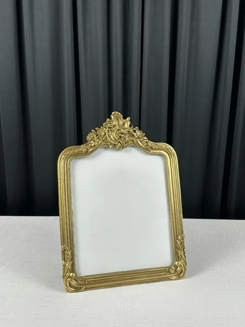 Gold Picture Frame 8 x 10