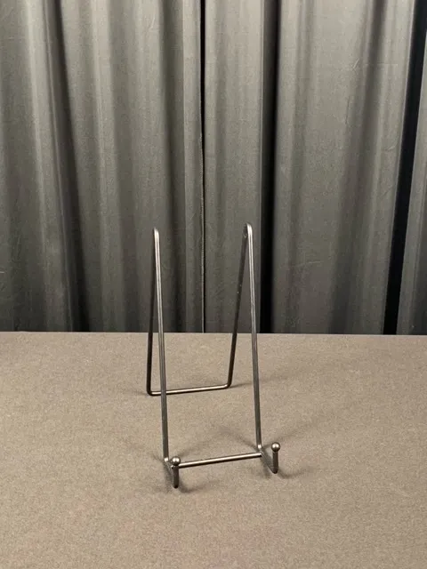 Small Black Easel 2