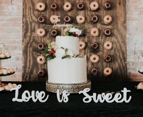 White Wood Love is Sweet Sign