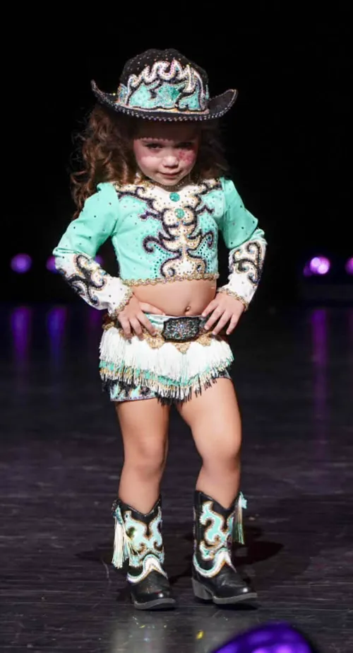 3/5 Teal Rodeo Royalty