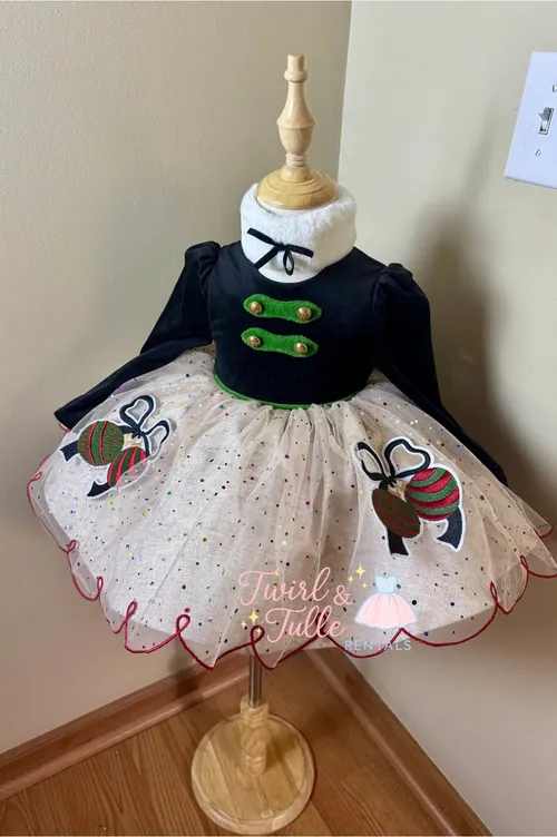 12/18 Velvet Nutcracker