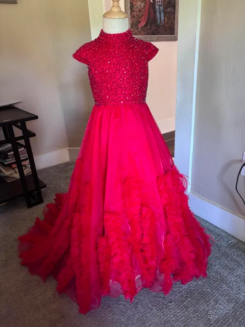 Red Velvet Royalty (Size 2) 