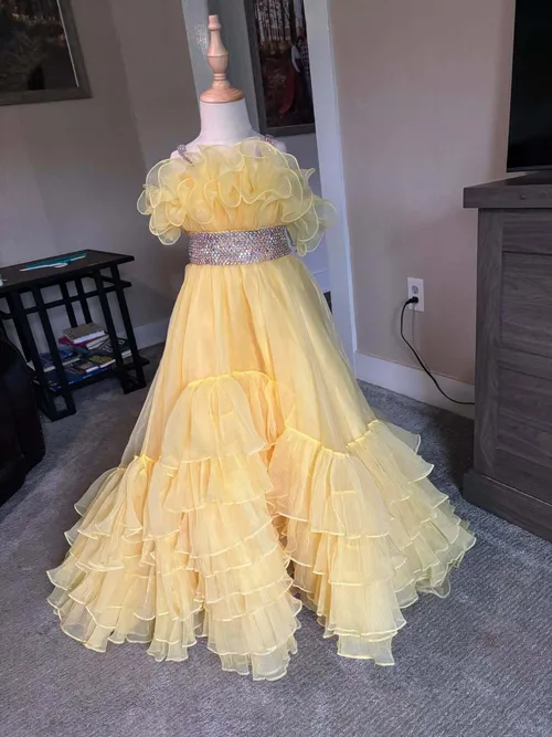 Buttercup Belle Couture | Size: 2