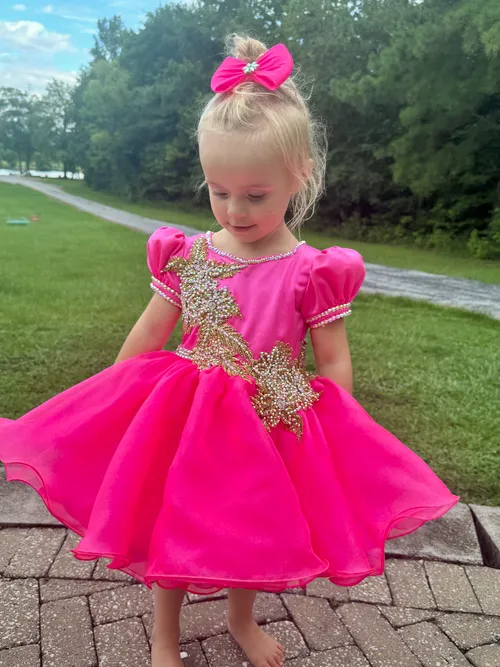 Fuchsia Crown Royale | Size: 2/4