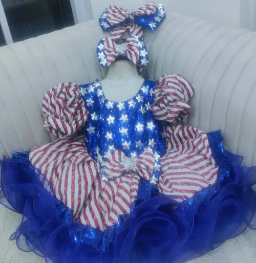 Stars, Stripes & Sparkles | Size: 18/3